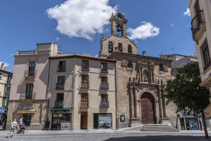 Salamanca 084 - parroquia de San Martin.jpg